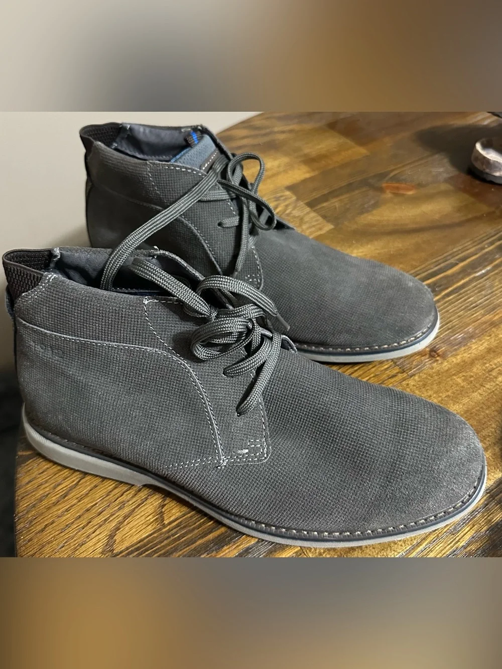 Men's Gray Nunn Bush Casual Chukka Boots New without box